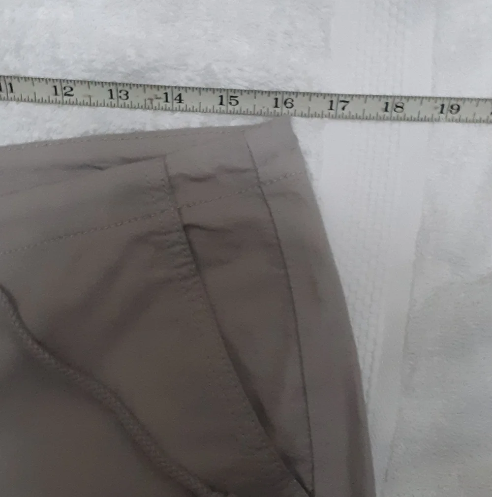 Prana Breathe Kai Cargo Bermuda Shorts Knickers Size 8 Light Grey